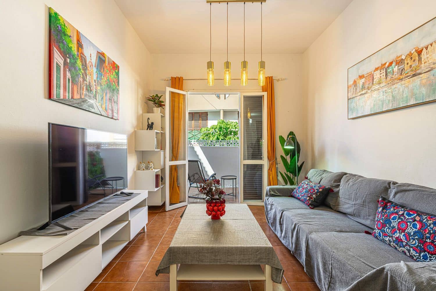 2 camera da letto Appartamento in vendita in Playa de las Americas con piscina garage - 349.000 € (Rif: 9815495)