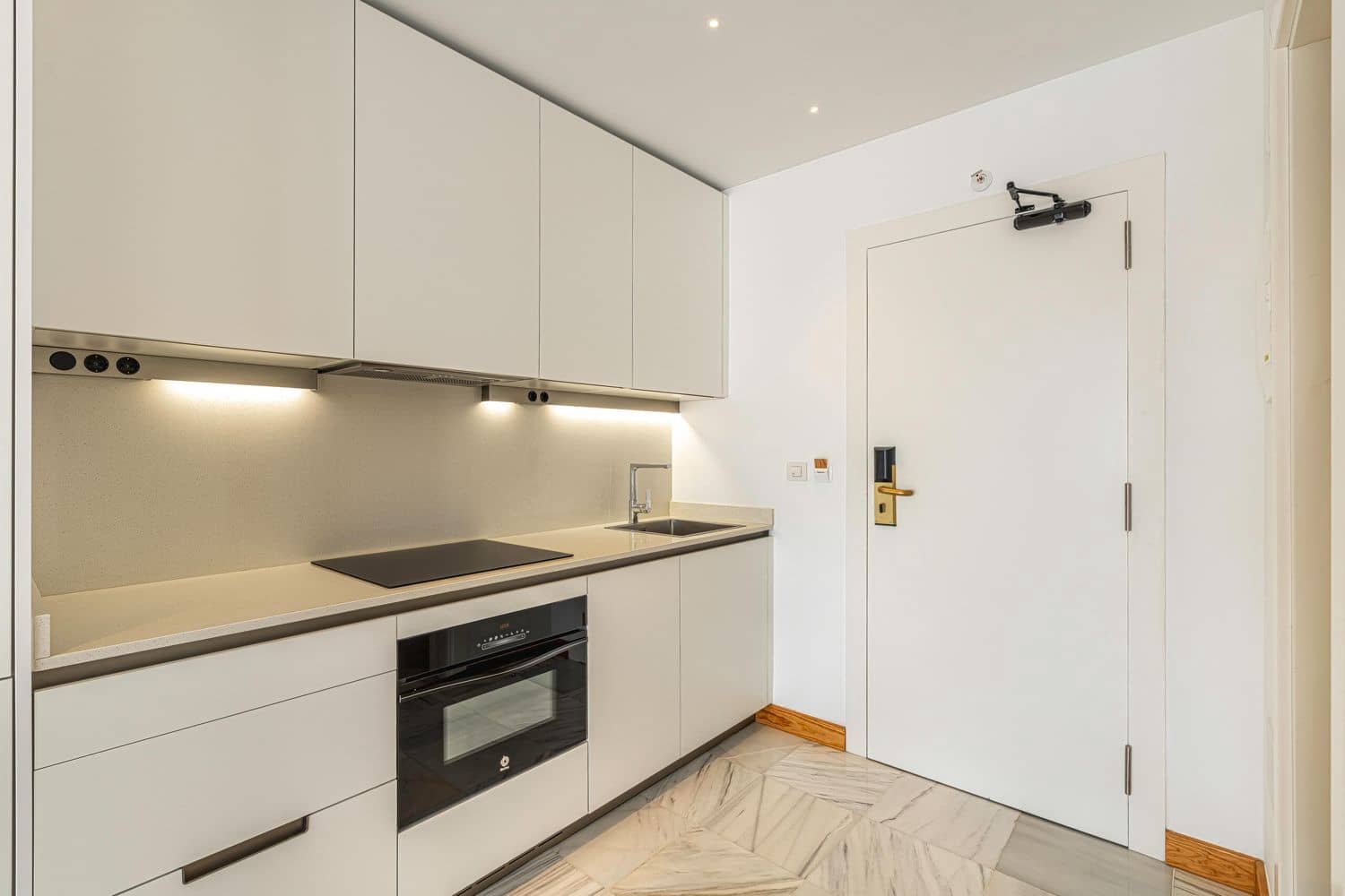 Apartment zu verkaufen in Playa de las Americas mit Garage - 380.000 € (Ref: 9816821)