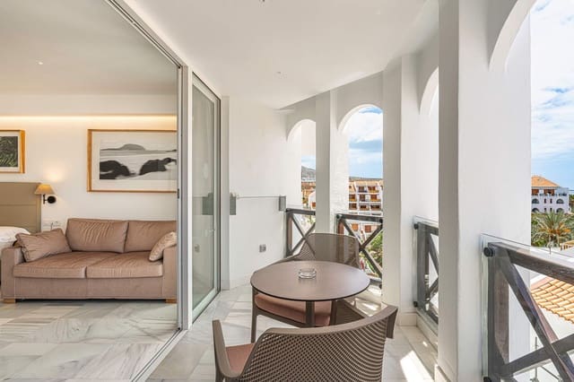 Apartment zu verkaufen in Playa de las Americas, Arona mit Garage - 380.000 € (Ref: 9816821)