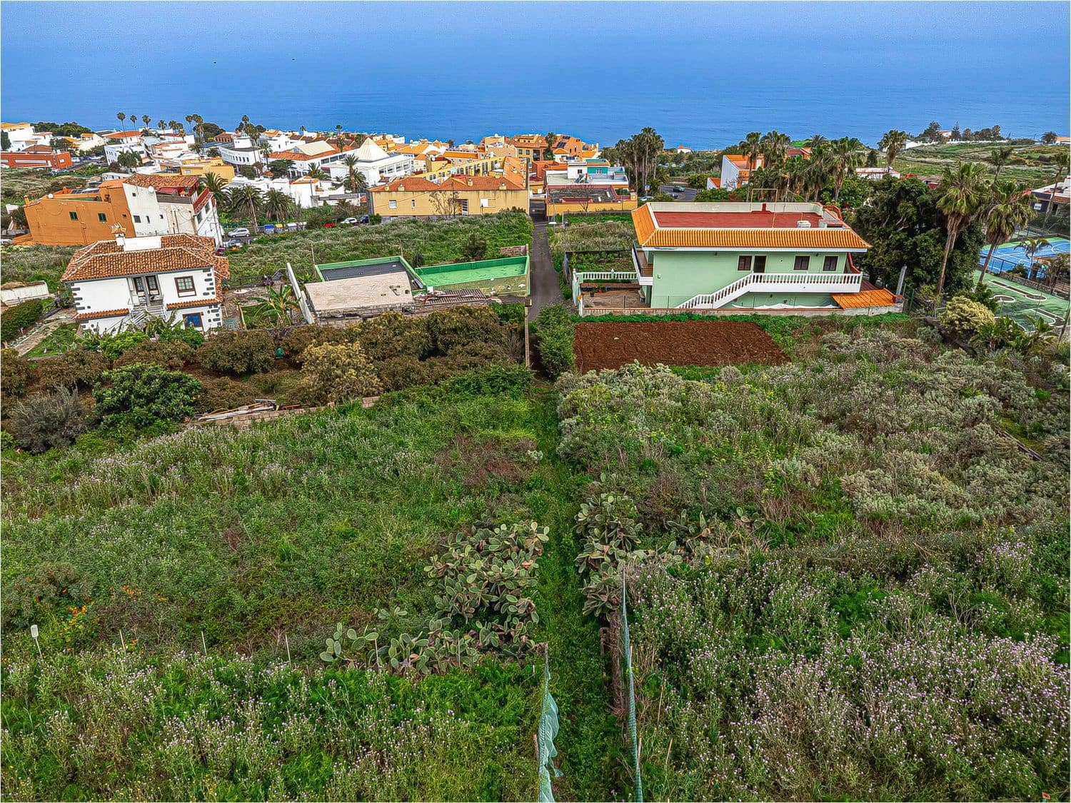 Undeveloped Land for sale in El Sauzal - € 330,000 (Ref: 9835198)