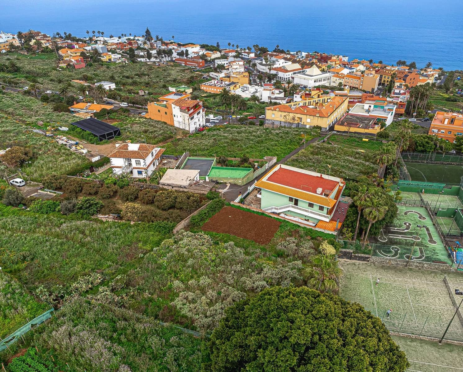 Undeveloped Land for sale in El Sauzal - € 330,000 (Ref: 9835198)