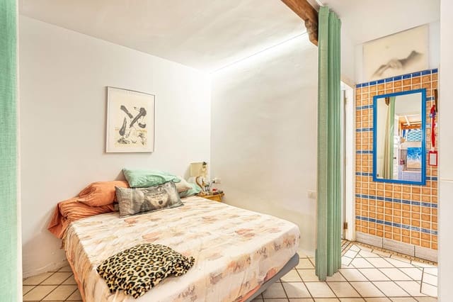 Appartement à vendre à Costa del Silencio, Arona avec piscine garage - 160 000 € (Ref: 9875533)