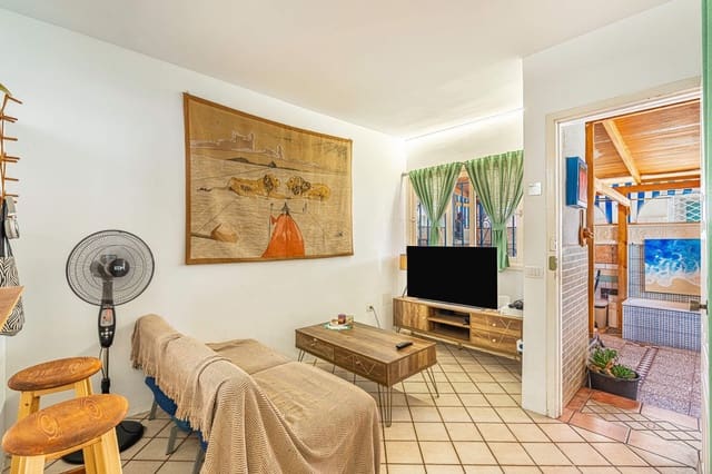 Appartement à vendre à Costa del Silencio, Arona avec piscine garage - 160 000 € (Ref: 9875533)