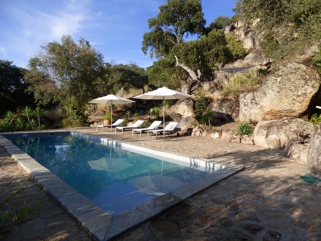 6 Zimmer Finca/Landgut zu verkaufen in Montánchez mit Pool Garage - 650.000 € (Ref: 9131864)