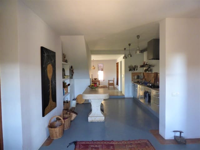 6 Zimmer Finca/Landgut zu verkaufen in Montánchez mit Pool Garage - 650.000 € (Ref: 9131864)