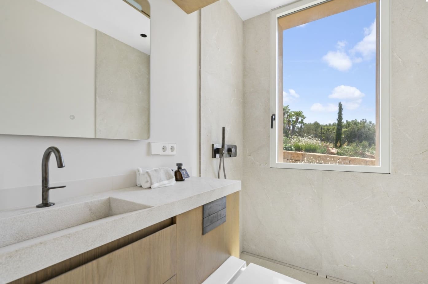 4 Zimmer Finca/Landgut zu verkaufen in Puntiro mit Pool - 4.500.000 € (Ref: 10009079)