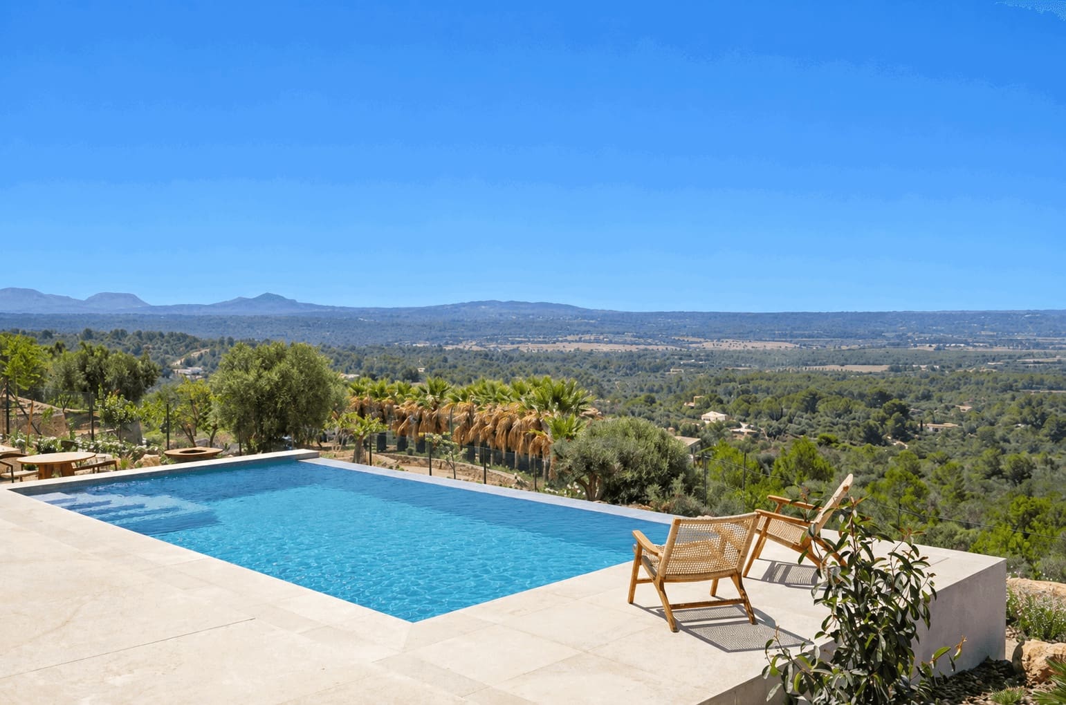 4 bedroom Finca/Country House for sale in Puntiro with pool - € 4,500,000 (Ref: 10009079)