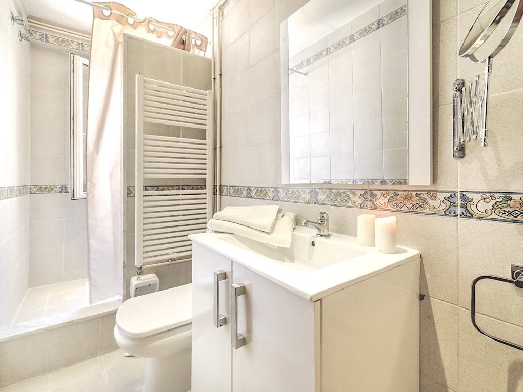 8 sypialnia Dom na sprzedaż w Pollensa / Pollenca z basenem garażem - 1 975 000 € (Ref: 9927995)