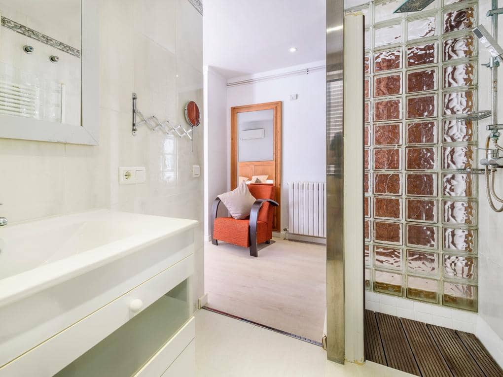8 sypialnia Dom na sprzedaż w Pollensa / Pollenca z basenem garażem - 1 975 000 € (Ref: 9927995)