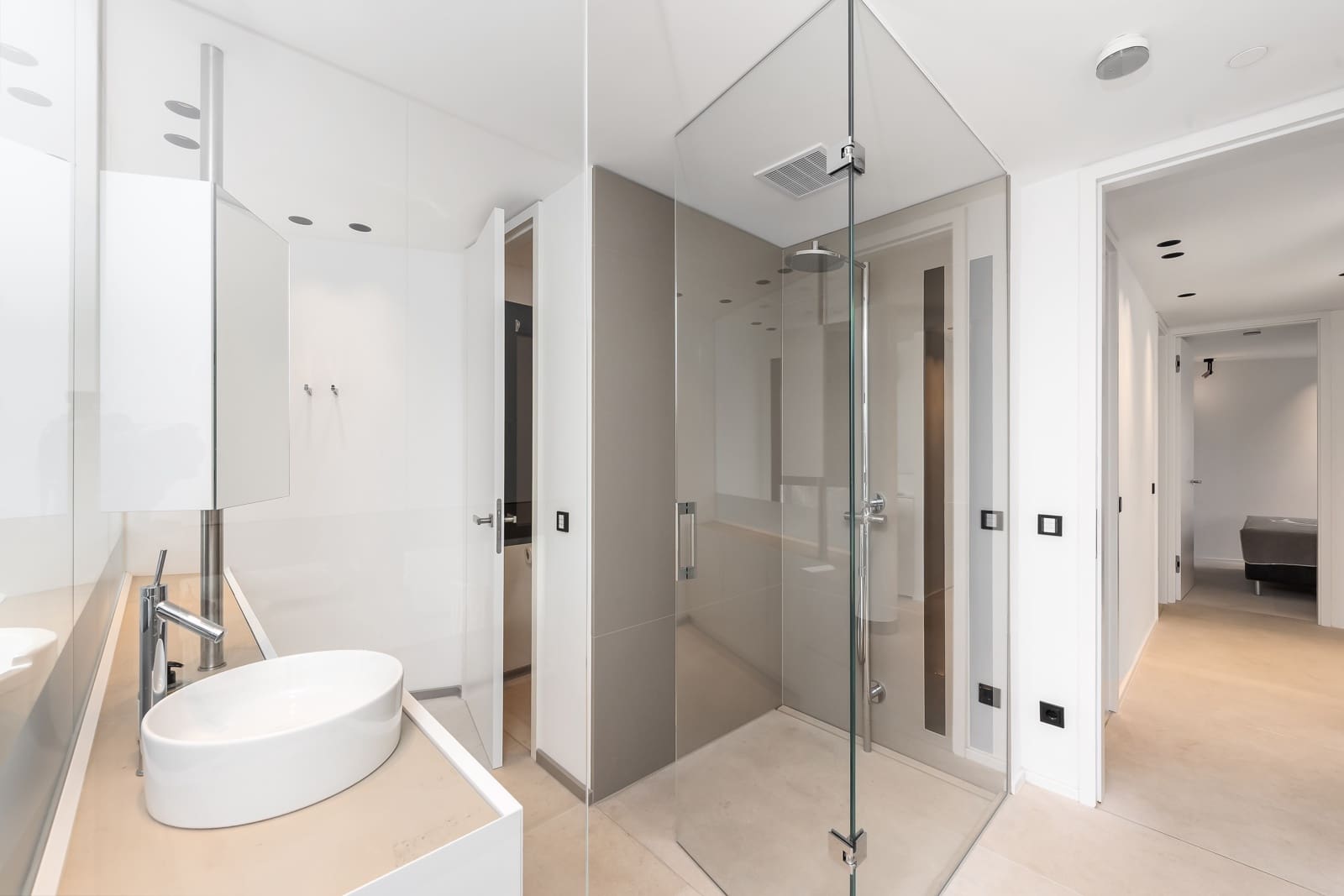 3 bedroom Apartment for sale in Puerto de Andratx with pool garage - € 2,990,000 (Ref: 9927996)