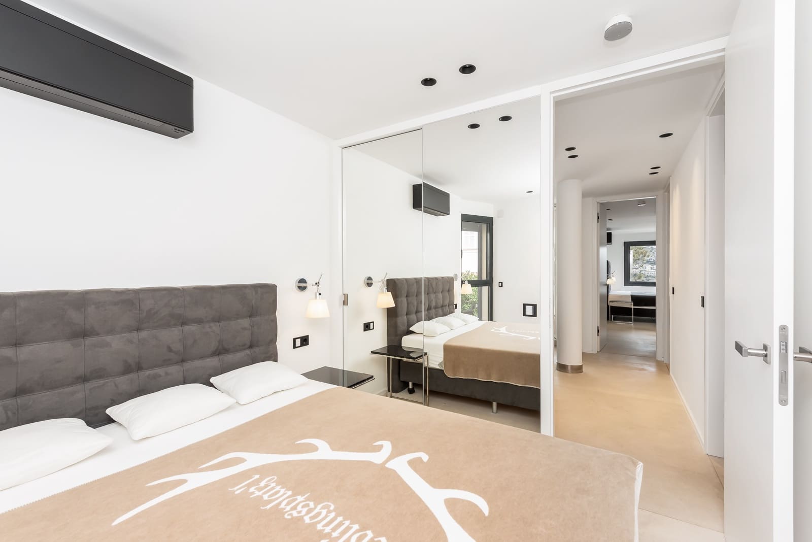 3 bedroom Apartment for sale in Puerto de Andratx with pool garage - € 2,990,000 (Ref: 9927996)