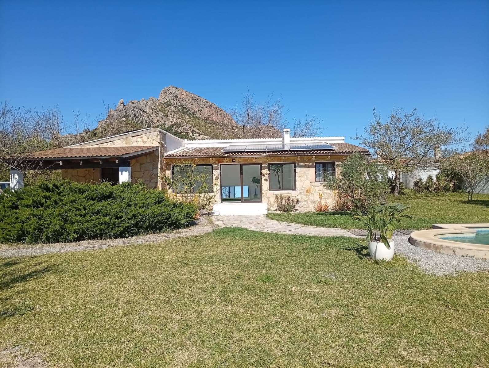 4 bedroom Finca/Country House for sale in Pollensa / Pollenca with pool garage - € 1,175,000 (Ref: 9927998)