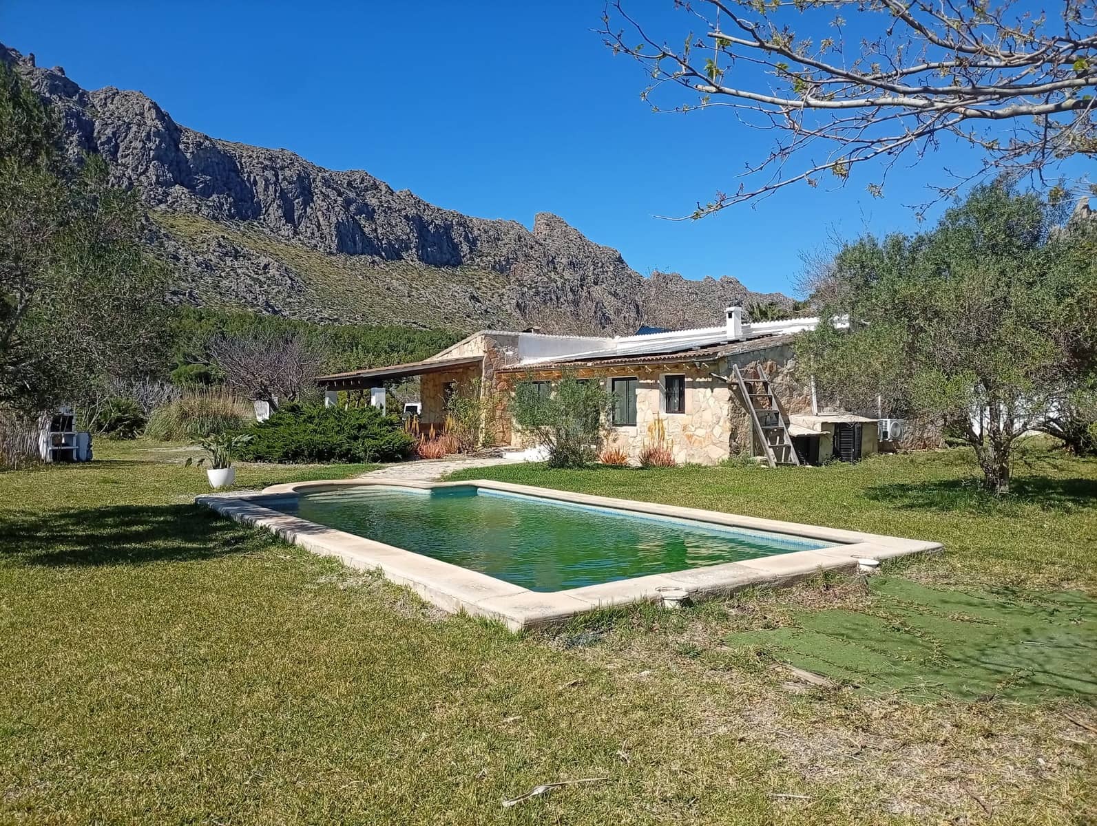 4 bedroom Finca/Country House for sale in Pollensa / Pollenca with pool garage - € 1,175,000 (Ref: 9927998)