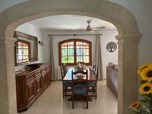 6 Zimmer Villa zu verkaufen in Pollensa / Pollença mit Pool Garage - 1.695.000 € (Ref: 9928000)