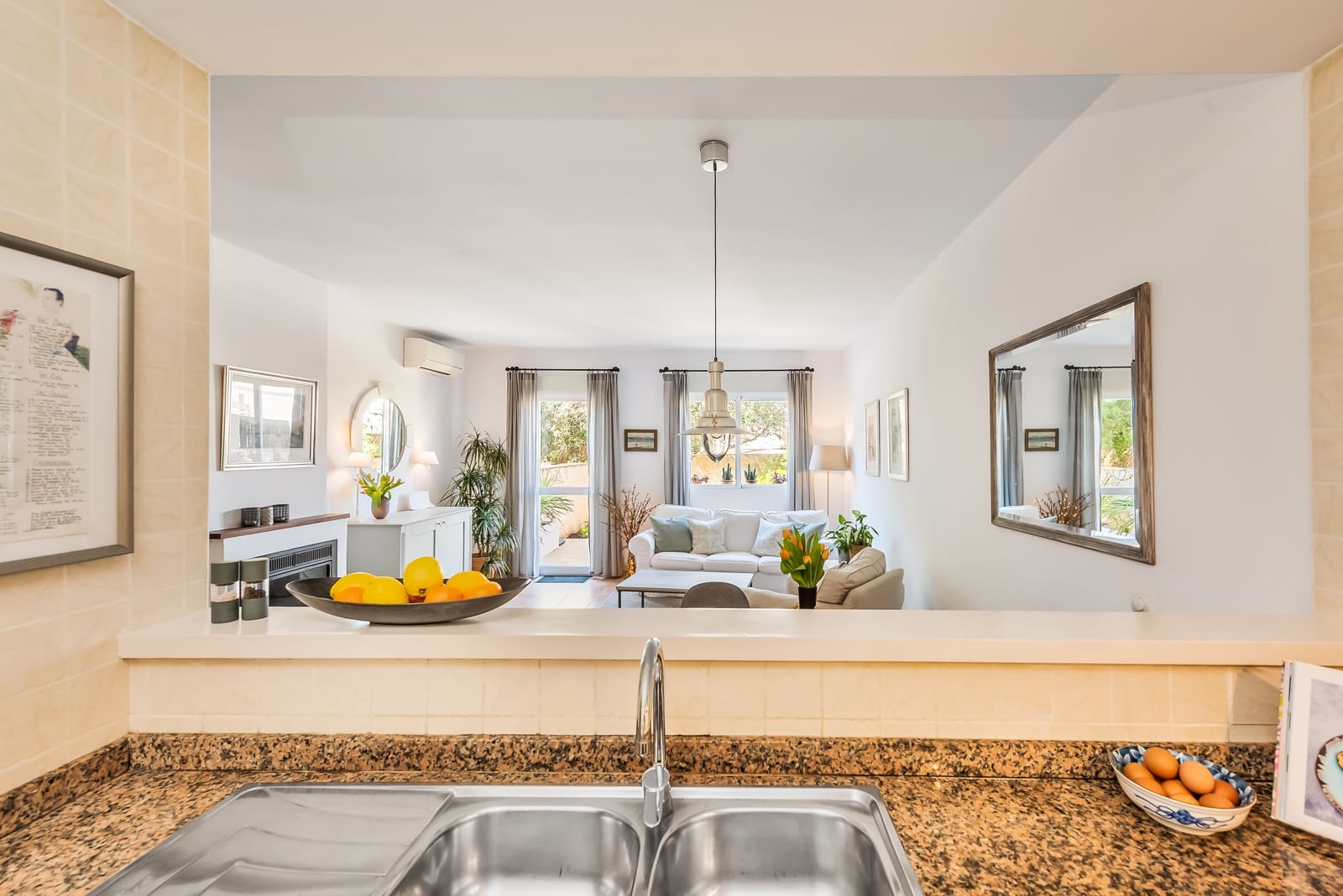 3 bedroom Townhouse for sale in Colonia de Sant Pere / Colonia de San Pedro with garage - € 685,000 (Ref: 9928001)