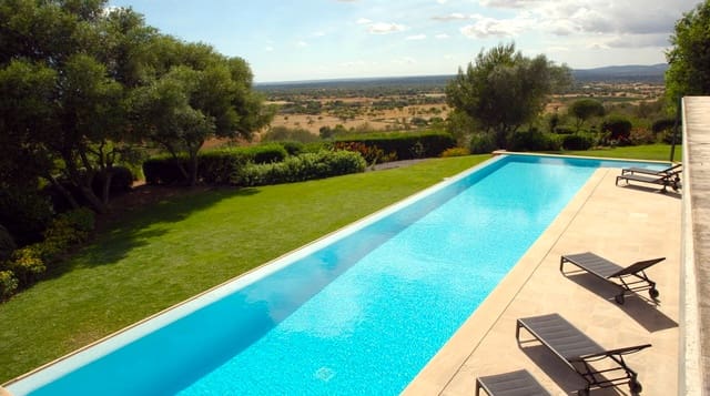 5 bedroom Finca/Country House for sale in Felanitx with pool garage - € 3,100,000 (Ref: 9928005)