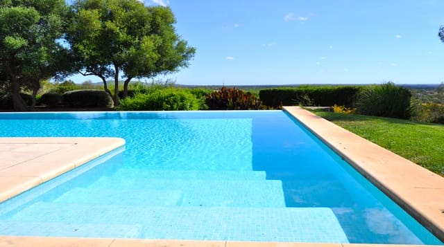 5 bedroom Finca/Country House for sale in Felanitx with pool garage - € 3,100,000 (Ref: 9928005)
