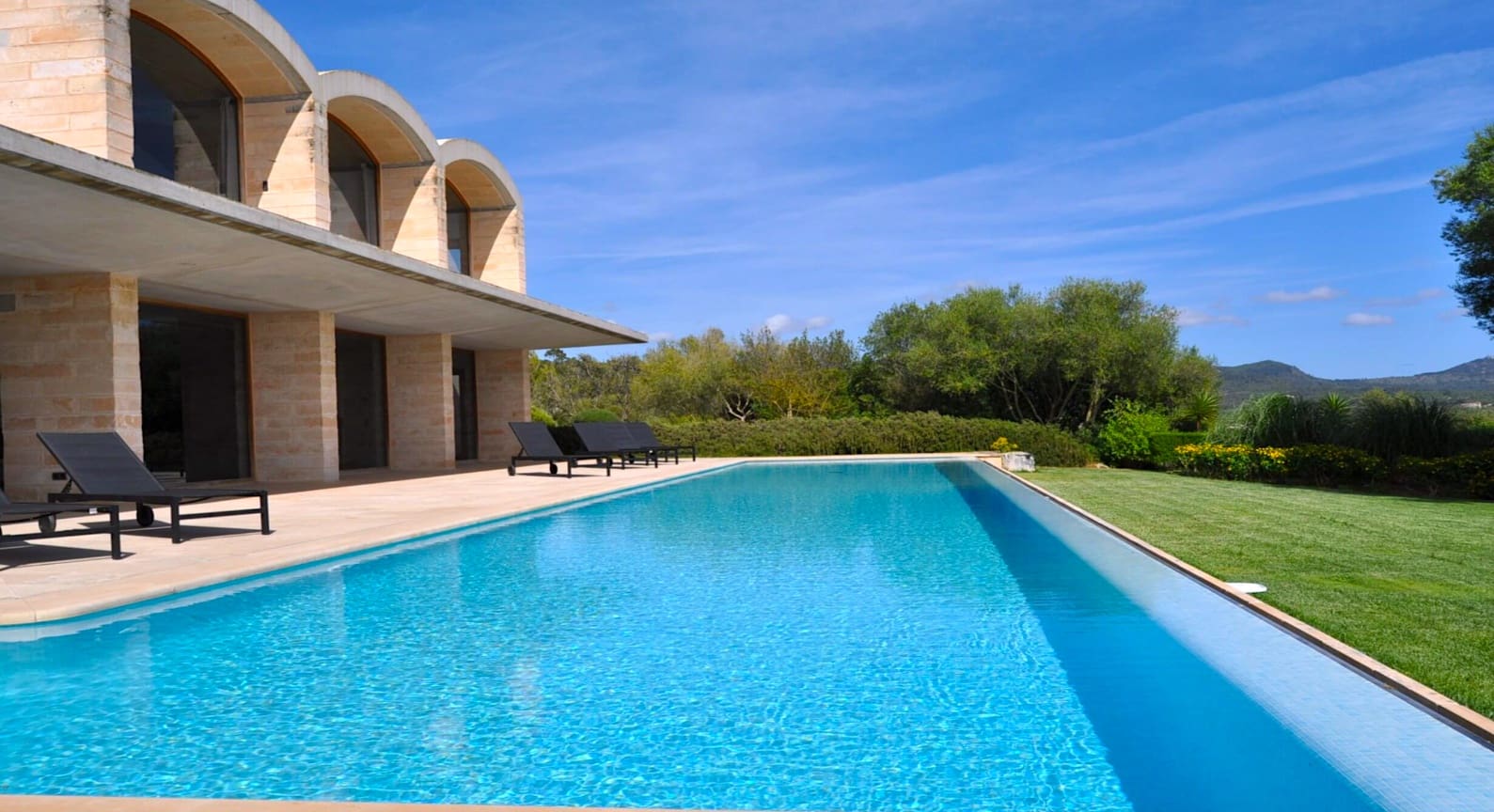 Finca/Casa Rural de 5 habitaciones en Felanitx en venta con piscina garaje - 3.100.000 € (Ref: 9928005)