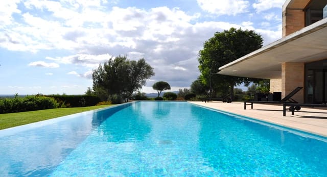 5 bedroom Finca/Country House for sale in Felanitx with pool garage - € 3,100,000 (Ref: 9928005)