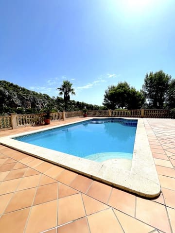 7 Zimmer Villa zu verkaufen in Bendinat, Calvià mit Pool Garage - 4.400.000 € (Ref: 9928008)