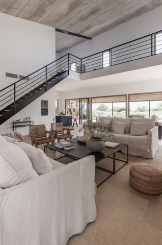 4 makuuhuone Maalaistalo myytävänä paikassa Ses Salines mukana uima-altaan - 3 190 000 € (Ref: 9928009)