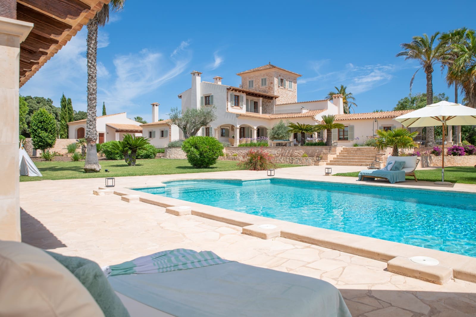 6 soveværelse Villa til salg i Cas Concos med swimmingpool garage - € 5.650.000 (Ref: 9928010)