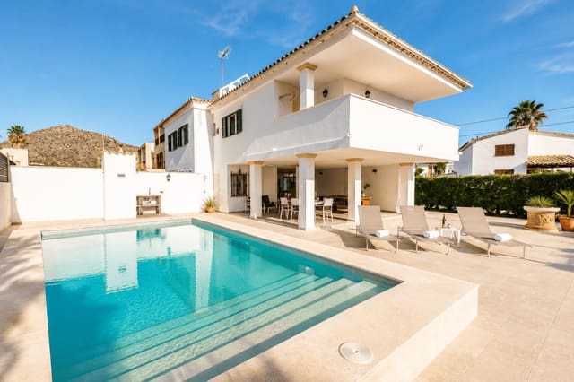 4 sovrum Villa till salu i Port de Pollença, Pollensa / Pollença med pool - 1 395 000 € (Ref: 9929296)