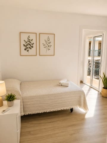 Apartamento de 2 habitaciones en Port de Pollença, Pollensa / Pollença en alquiler - 2.000 € (Ref: 9934606)