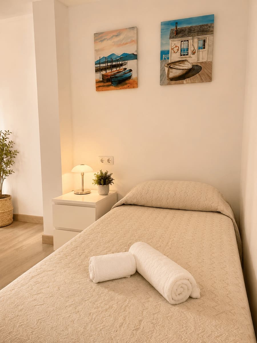 Apartamento de 2 habitaciones en Pollensa / Pollença en alquiler - 2.000 € (Ref: 9934606)