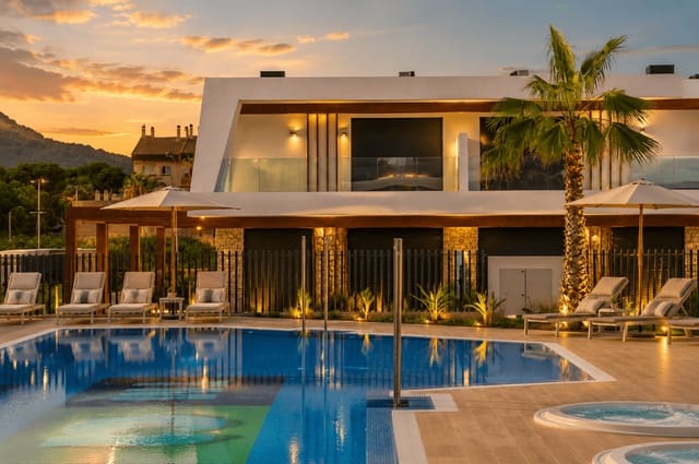 3 Zimmer Villa zu verkaufen in Cala Ratjada, Capdepera mit Pool Garage - 877.000 € (Ref: 9937786)