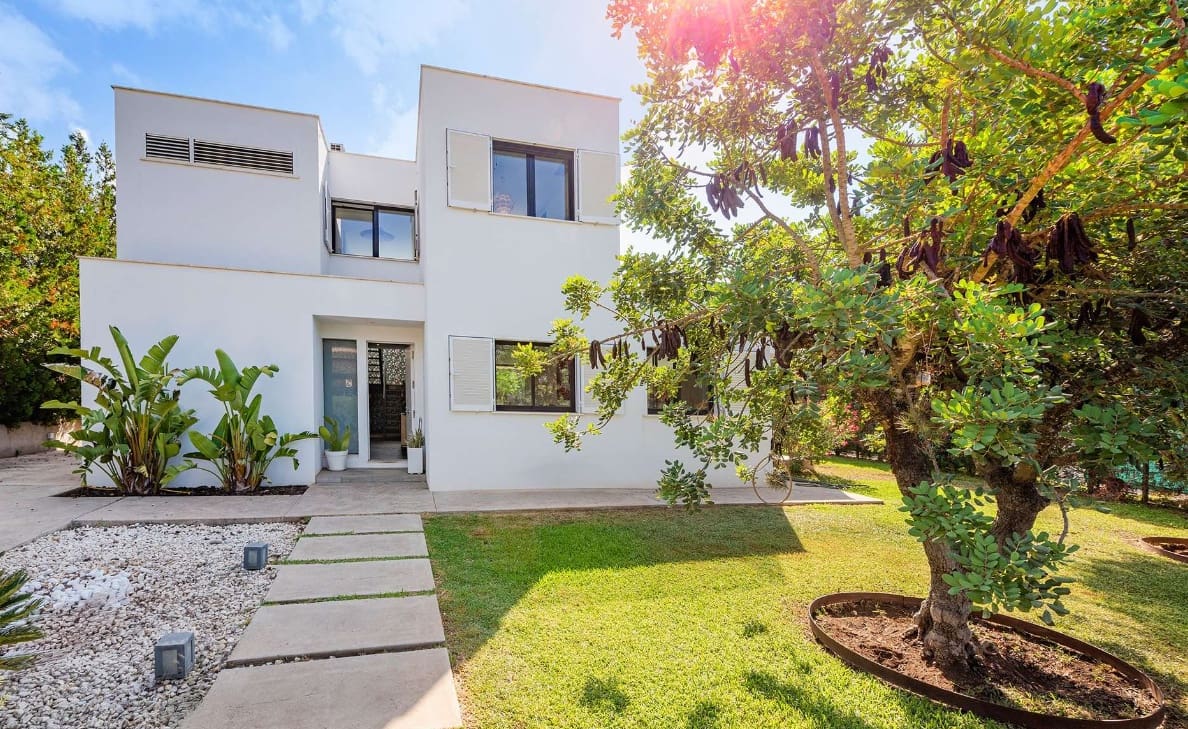 4 sovrum Villa till salu i Sa Pobla med pool - 1 160 000 € (Ref: 9985860)