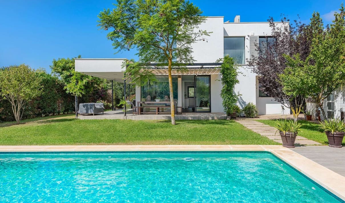 4 sovrum Villa till salu i Sa Pobla med pool - 1 160 000 € (Ref: 9985860)