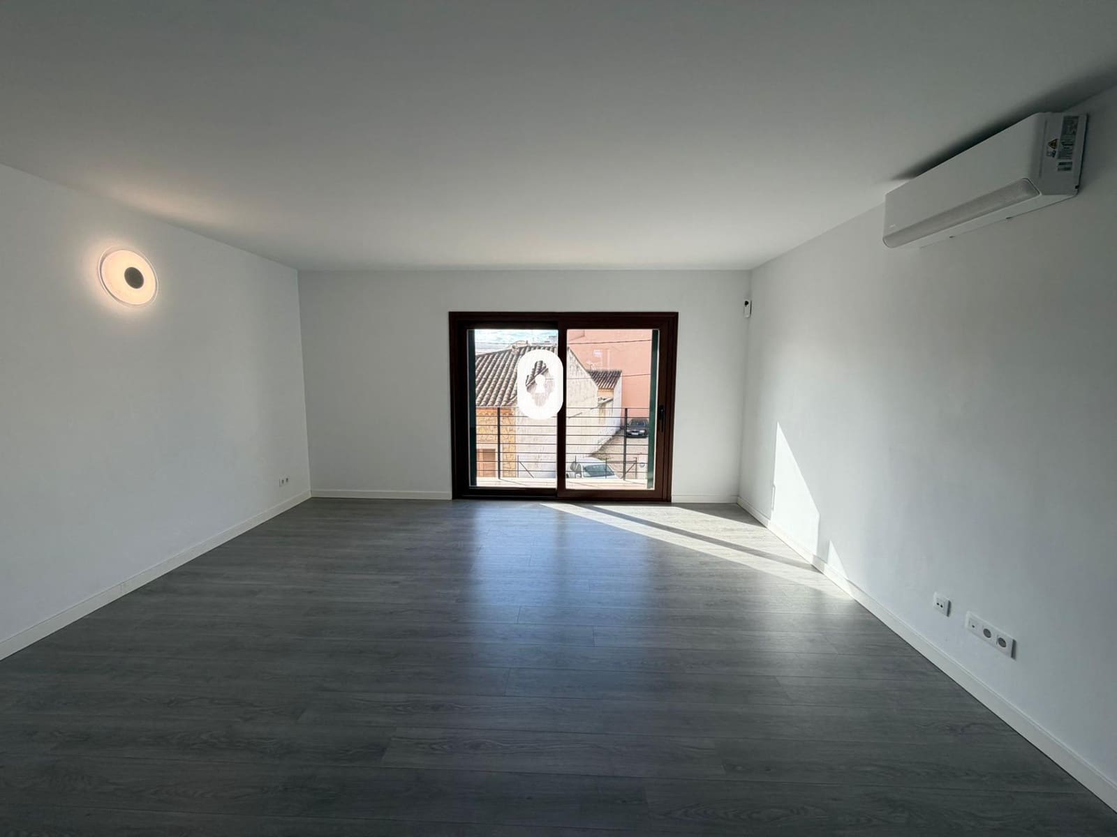 Piso de 2 habitaciones en Binissalem en venta con piscina - 345.000 € (Ref: 8050957)