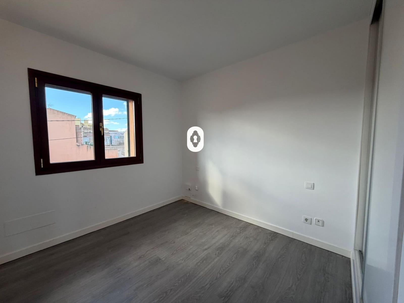 Piso de 2 habitaciones en Binissalem en venta con piscina - 345.000 € (Ref: 8050957)