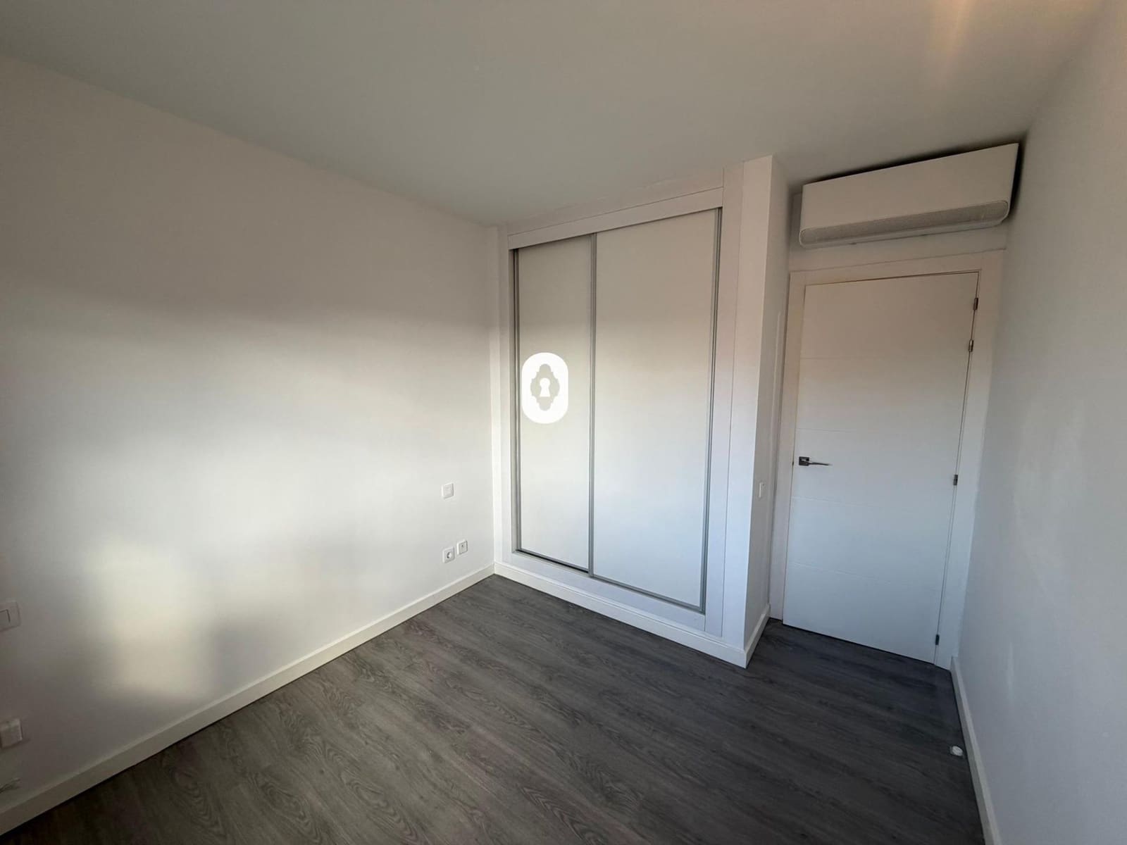 Piso de 2 habitaciones en Binissalem en venta con piscina - 345.000 € (Ref: 8050957)