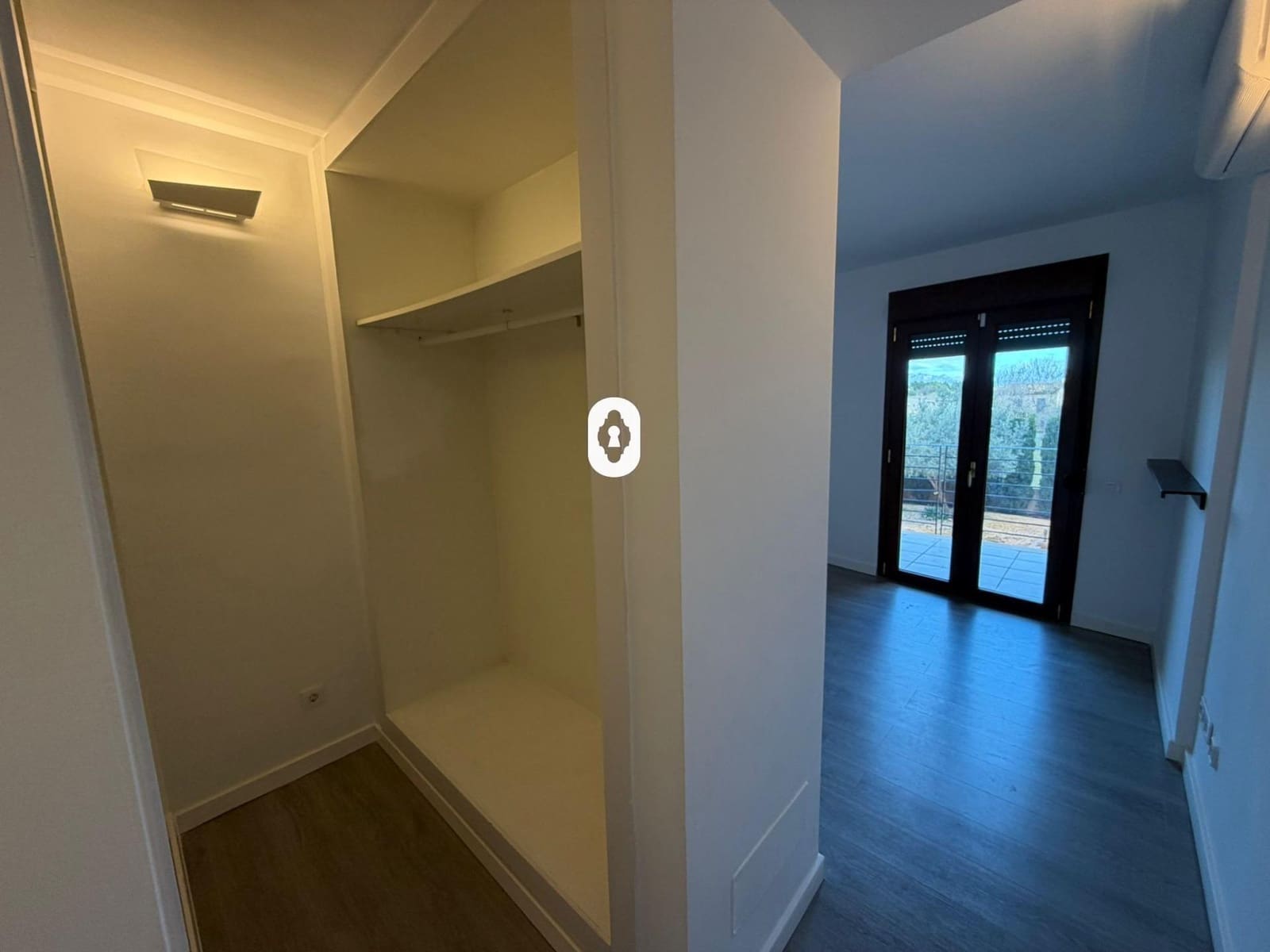 Piso de 2 habitaciones en Binissalem en venta con piscina - 345.000 € (Ref: 8050957)