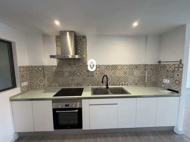 Piso de 2 habitaciones en Binissalem en venta con piscina - 345.000 € (Ref: 8050957)