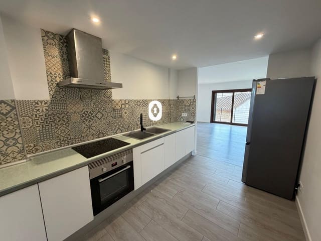 Piso de 2 habitaciones en Binissalem en venta con piscina - 345.000 € (Ref: 8050957)