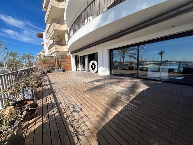 4 soveværelse Lejlighed til salg i Platja d'Alcúdia, Alcúdia - € 1.995.000 (Ref: 8117395)