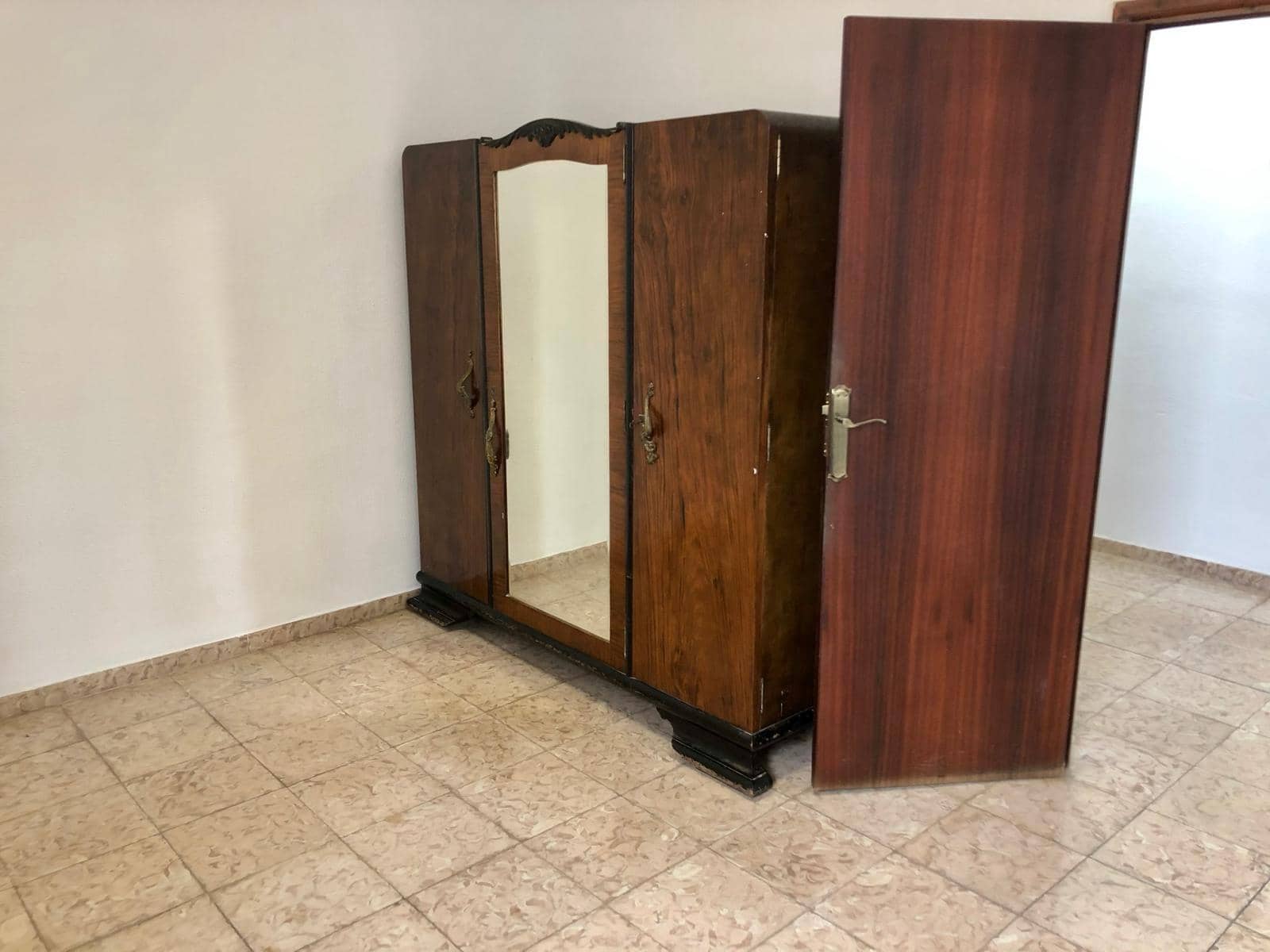 10 soveværelse Restaurant/Bar til salg i Inca med garage - € 950.000 (Ref: 8284606)