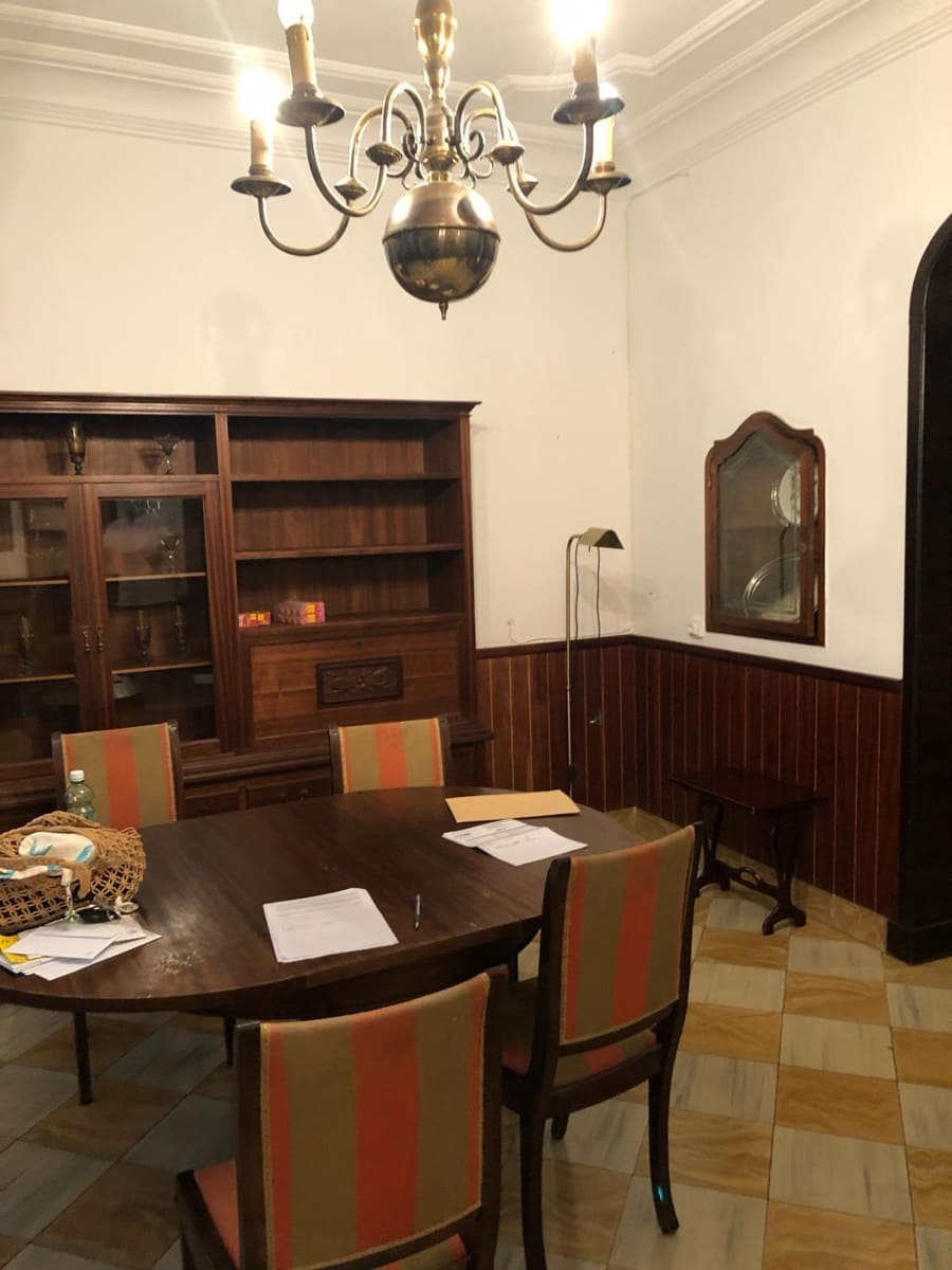 10 soveværelse Restaurant/Bar til salg i Inca med garage - € 950.000 (Ref: 8284606)