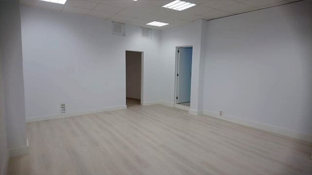 10 soverom Restaurant/Bar til salgs i Inca med garasje - € 950 000 (Ref: 8284606)