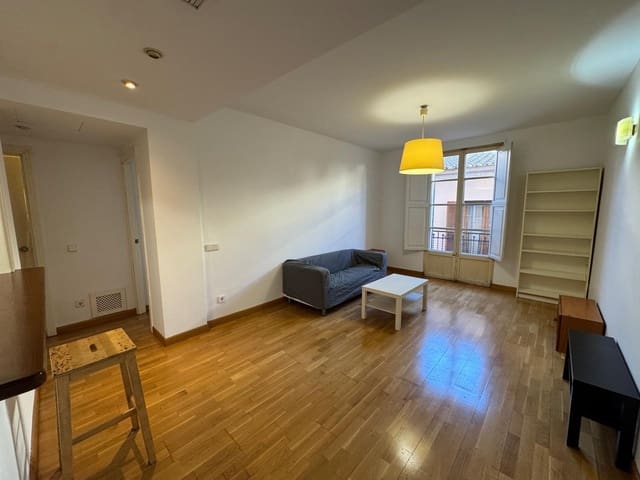 2 soveværelse Lejlighed til leje i Centro, Palma de Mallorca - € 1.350 (Ref: 8339731)