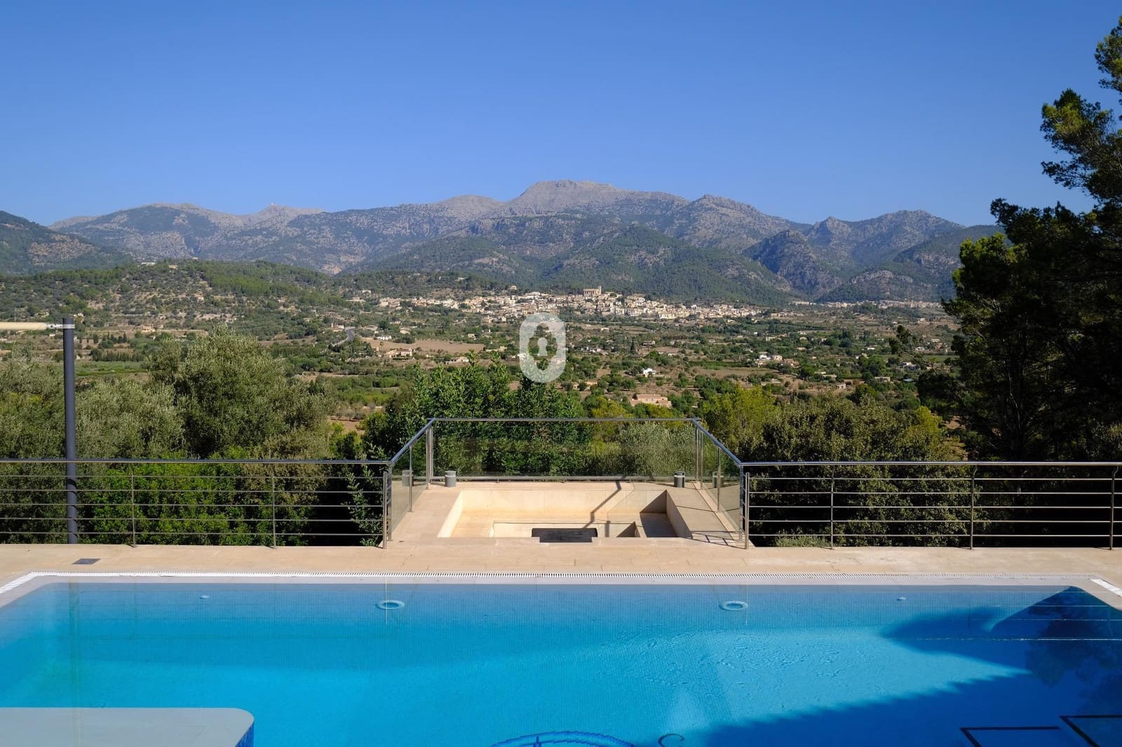 7 soveværelse Villa til salg i Selva med swimmingpool garage - € 4.995.000 (Ref: 8474136)