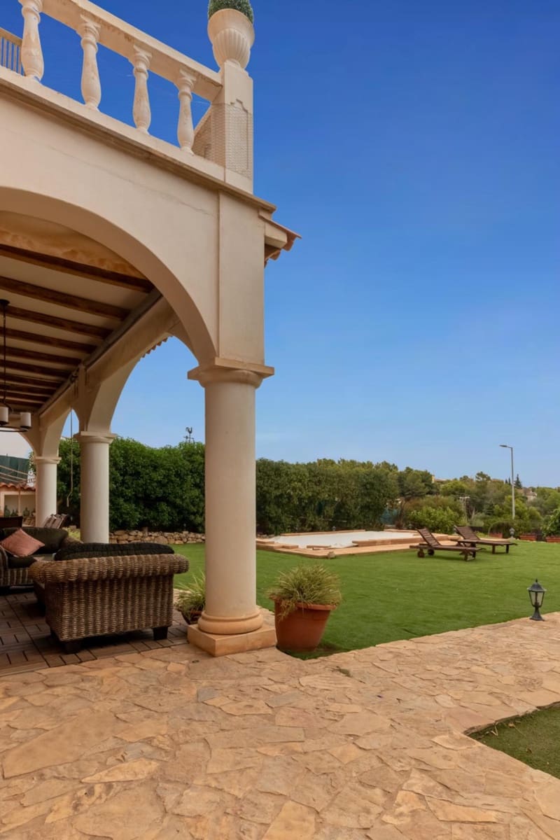 5 soveværelse Villa til salg i Genova med swimmingpool garage - € 3.200.000 (Ref: 8572561)