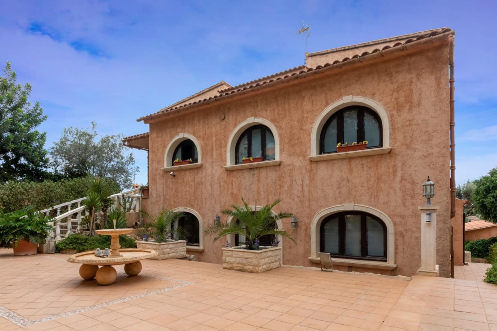 5 soveværelse Villa til salg i Genova med swimmingpool garage - € 3.200.000 (Ref: 8572561)