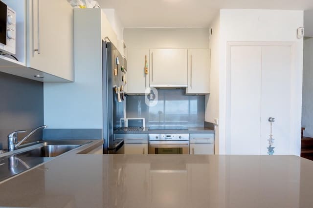 2 slaapkamer Appartement te koop in Alcúdia - € 359.000 (Ref: 8817871)