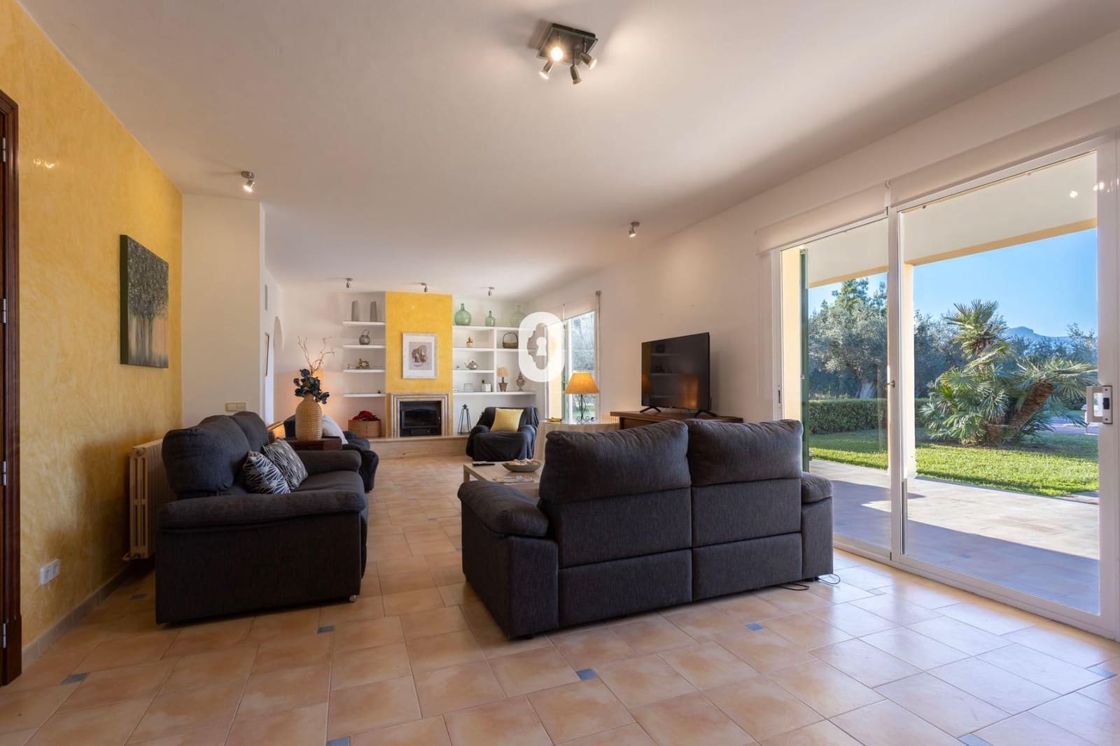 5 soveværelse Finca/Landehus til salg i Inca med swimmingpool garage - € 2.250.000 (Ref: 9108838)