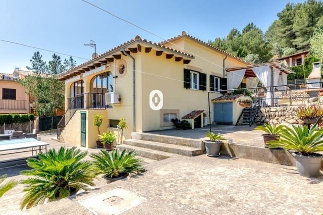 4 soveværelse Villa til salg i Mancor de la Vall med swimmingpool garage - € 1.400.000 (Ref: 9108846)