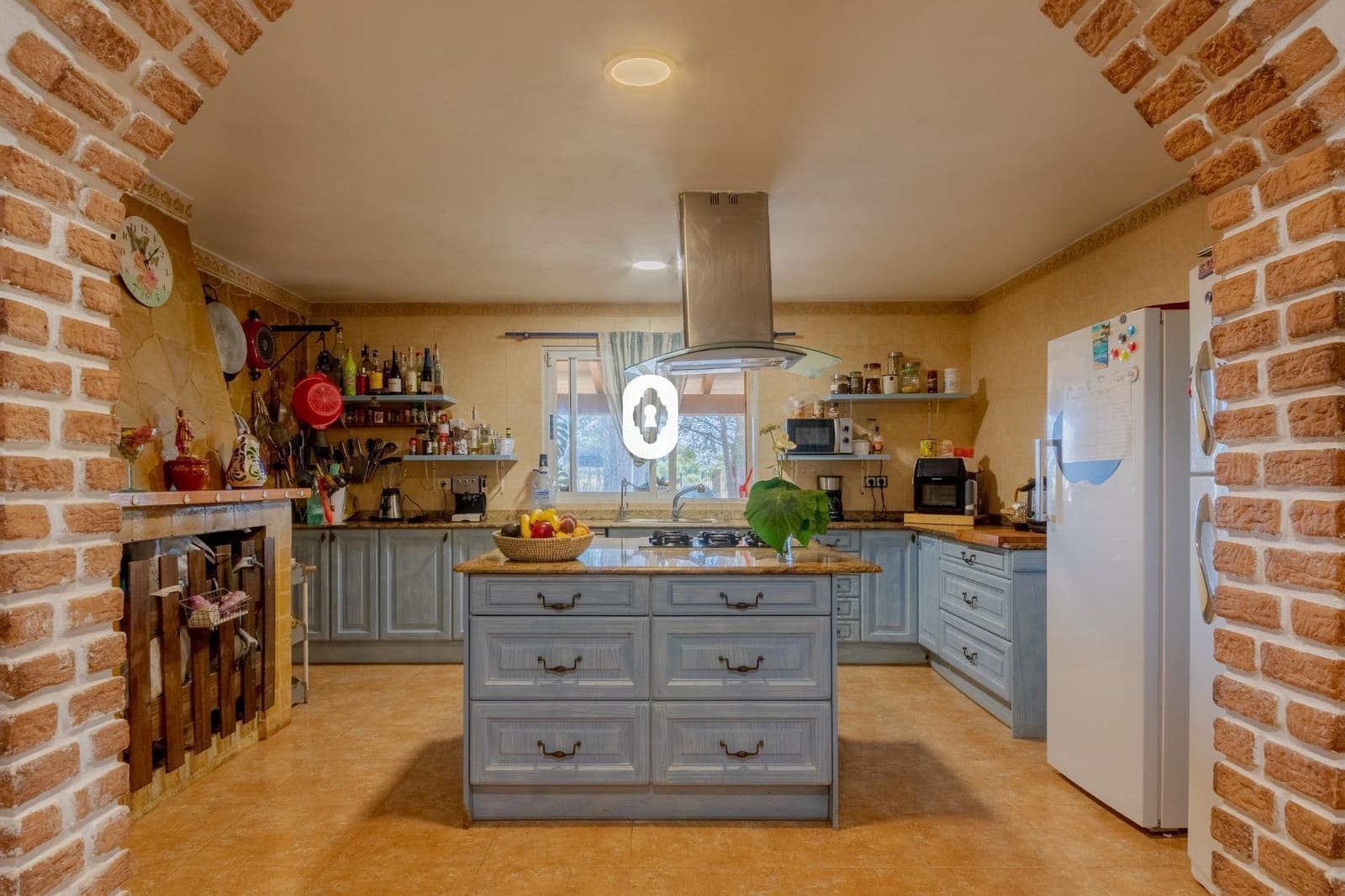 4 soveværelse Finca/Landehus til salg i Inca med swimmingpool - € 685.000 (Ref: 9108848)